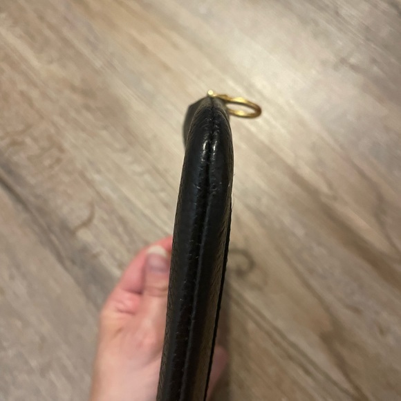 ❌SOLD❌Tory Burch Wristlet - Picture 5 of 5